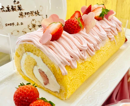 イチゴのケーキ